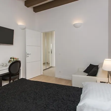 Klarisa Palace Ragusa