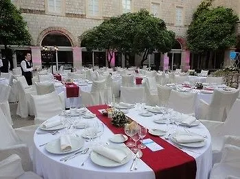Gasthuis Klarisa Palace